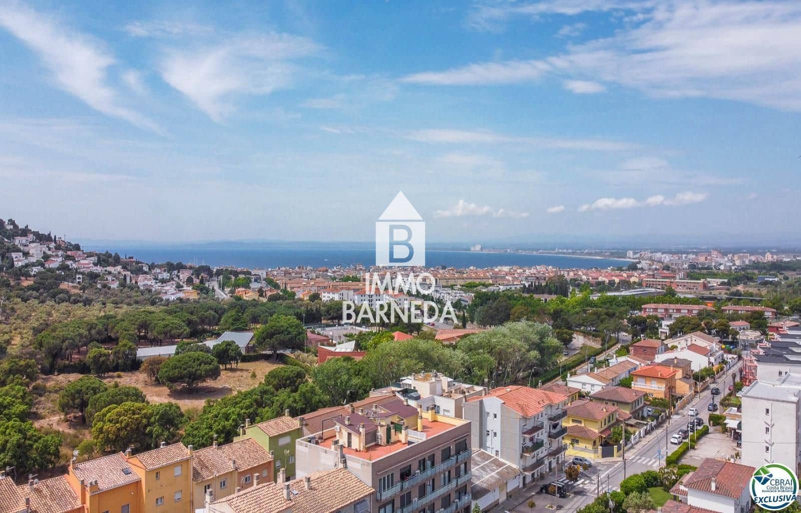 3 makuuhuone Asunto myytävänä paikassa Roses mukana 
autotalli - 257 000 € (Ref: 9328620)