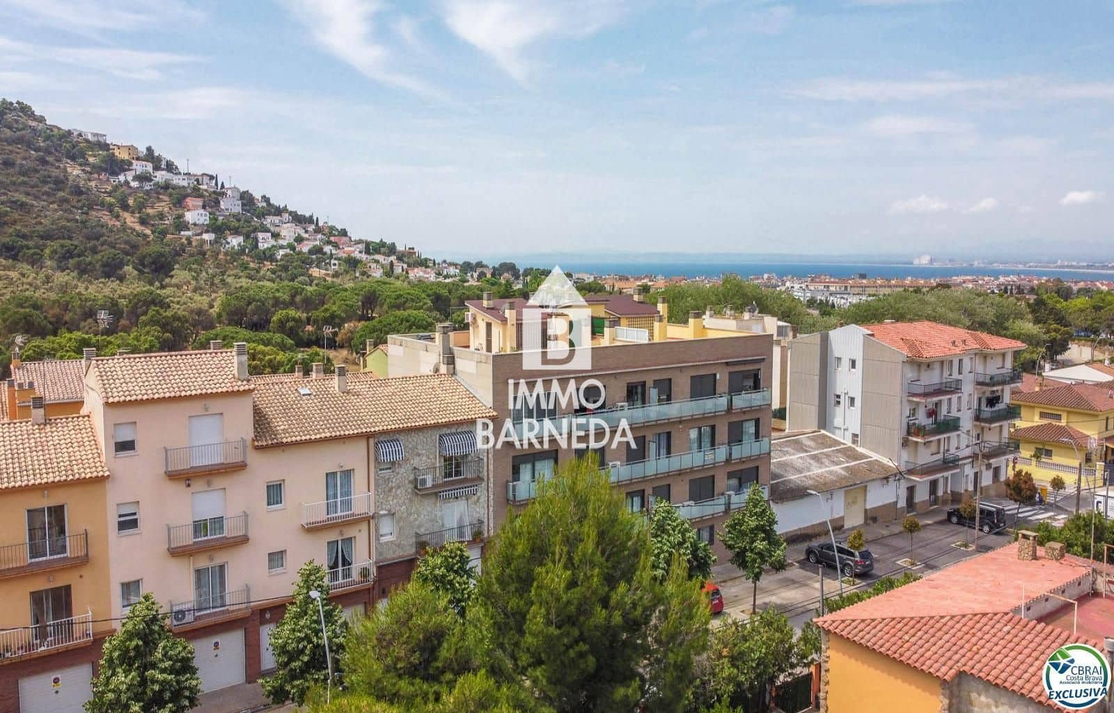 3 makuuhuone Asunto myytävänä paikassa Roses mukana 
autotalli - 257 000 € (Ref: 9328620)