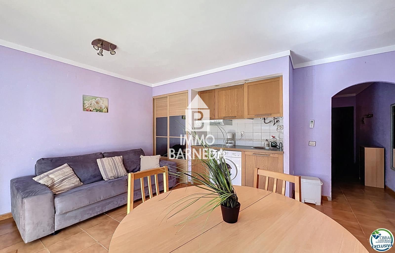 1 bedroom Flat for sale in Roses with pool garage - € 144,000 (Ref: 9331036)