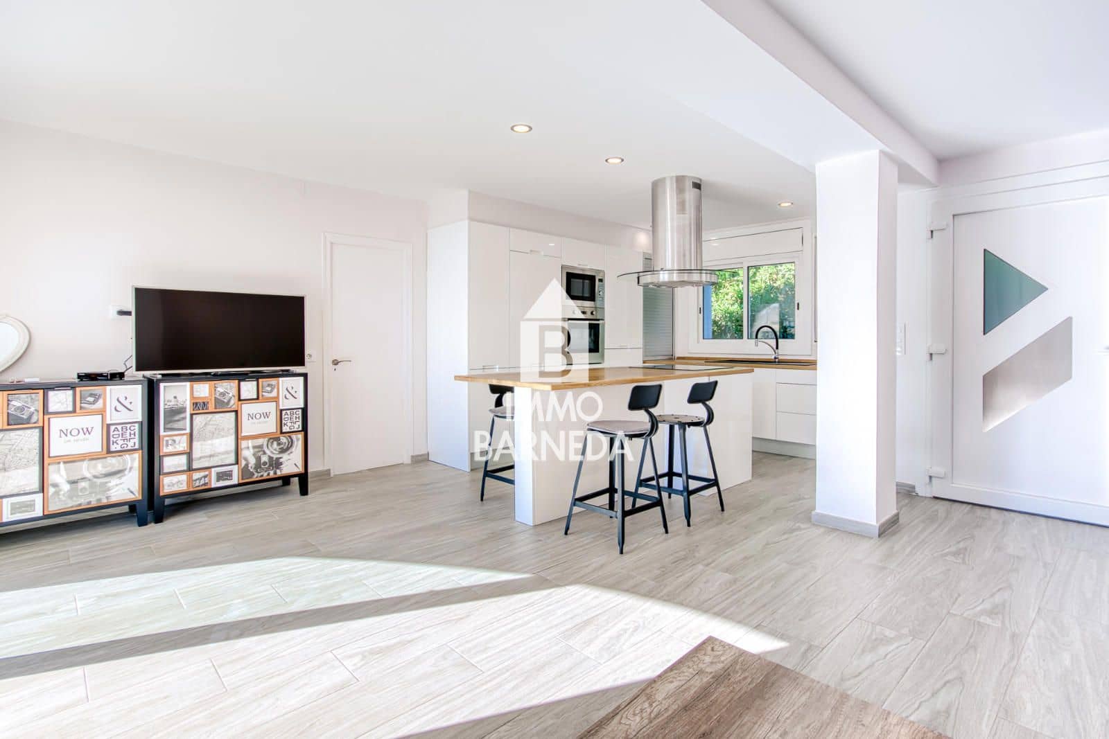 2 soveværelse Villa til salg i Empuriabrava med swimmingpool garage - € 485.000 (Ref: 9346595)