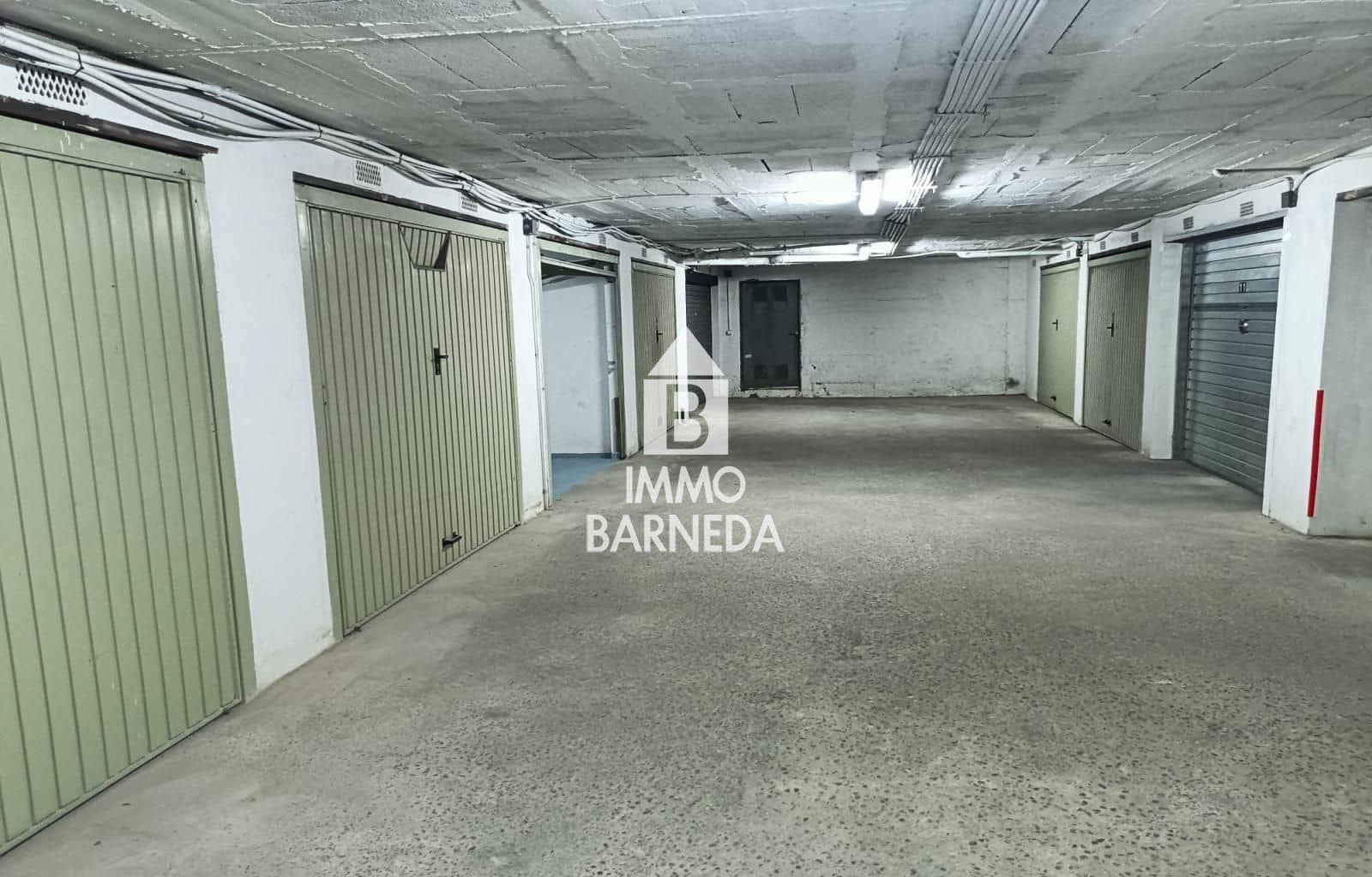 Garage for sale in Roses - € 49,000 (Ref: 9347851)