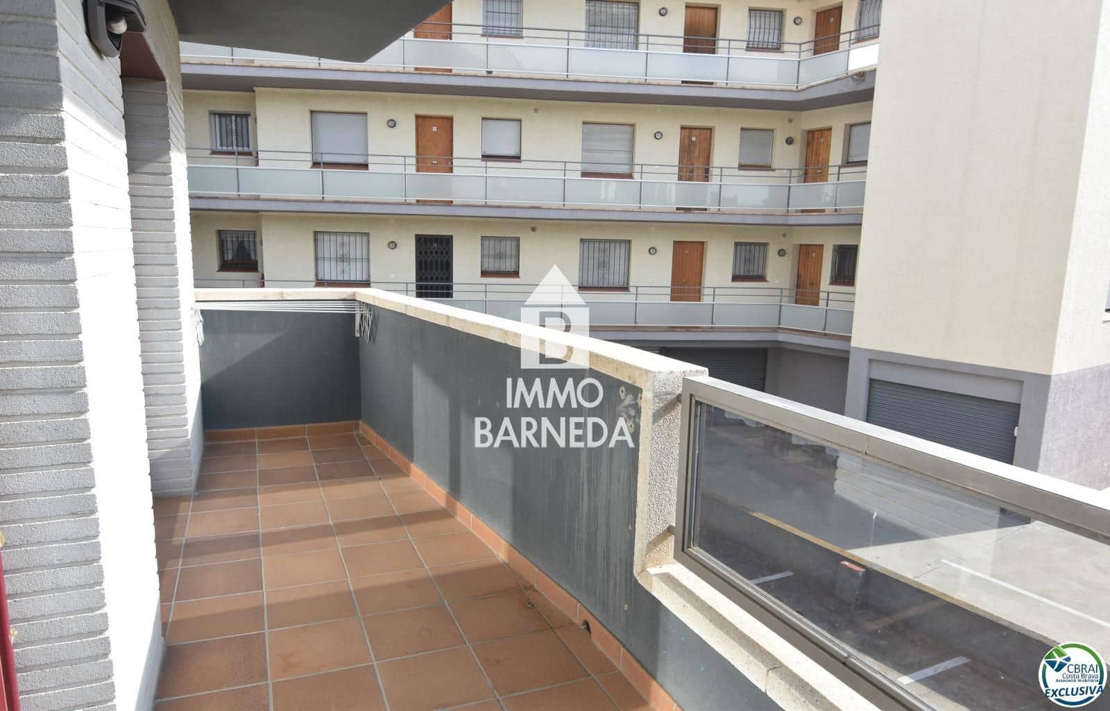 2 bedroom Flat for sale in Santa Margarida with garage - € 220,000 (Ref: 9357424)