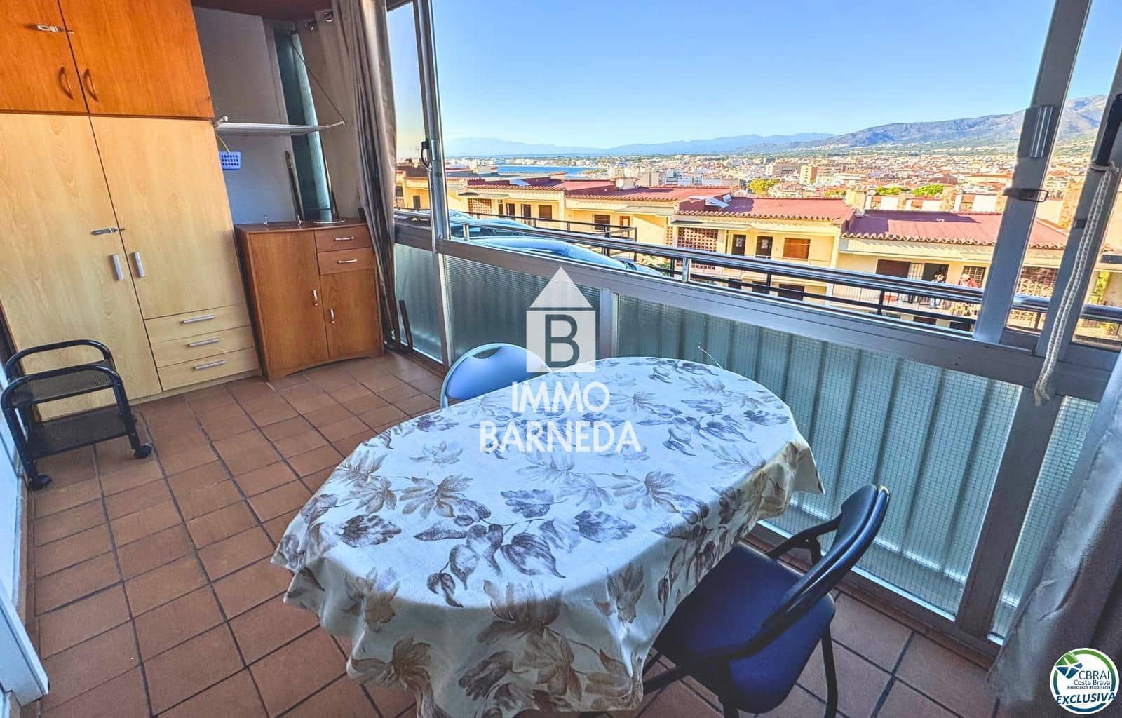 1 bedroom Flat for sale in Roses - € 140,000 (Ref: 9375566)