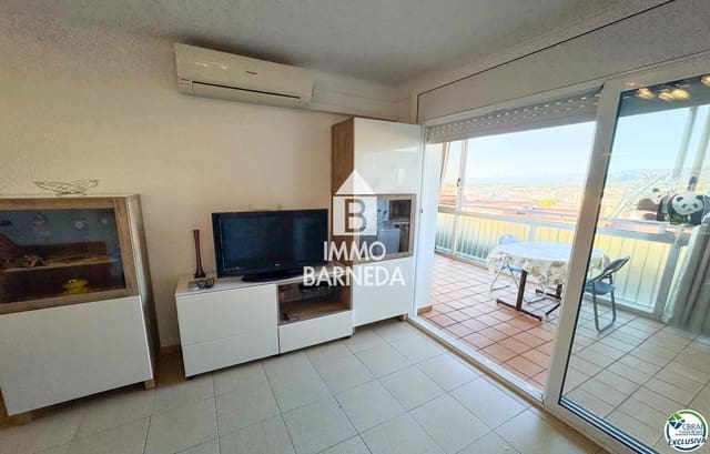 1 bedroom Flat for sale in Roses - € 140,000 (Ref: 9375566)