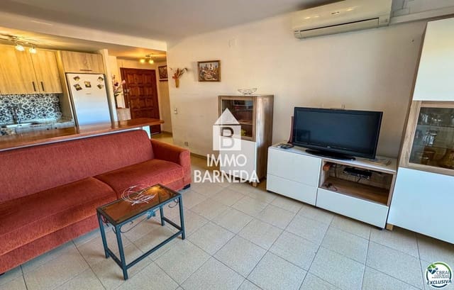1 bedroom Flat for sale in Roses - € 140,000 (Ref: 9375566)