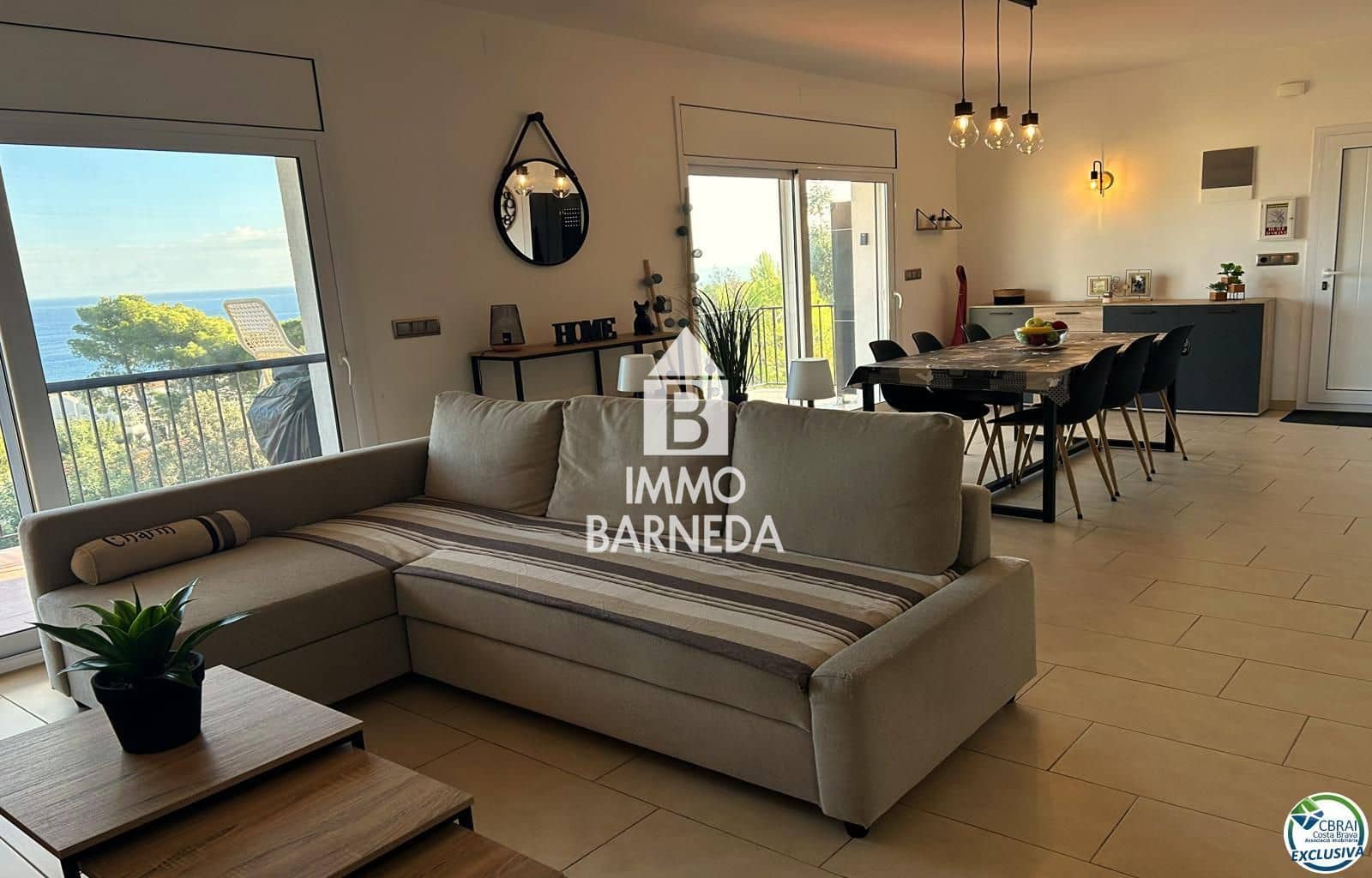 3 makuuhuone Asunto myytävänä paikassa Llanca mukana 
autotalli - 320 000 € (Ref: 9379459)