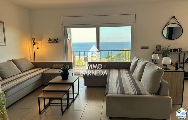 3 makuuhuone Asunto myytävänä paikassa Llançà mukana 
autotalli - 320 000 € (Ref: 9379459)