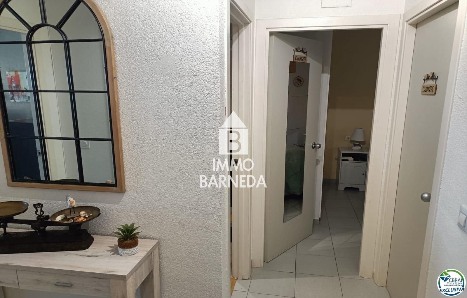 2 bedroom Flat for sale in Roses - € 249,000 (Ref: 9386321)