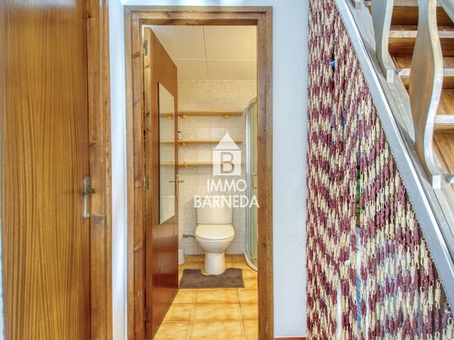 4 bedroom Villa for sale in Roses - € 275,000 (Ref: 9388507)