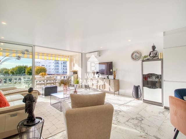 3 bedroom Flat for sale in Empuriabrava, Castelló d'Empúries with garage - € 560,000 (Ref: 9388718)