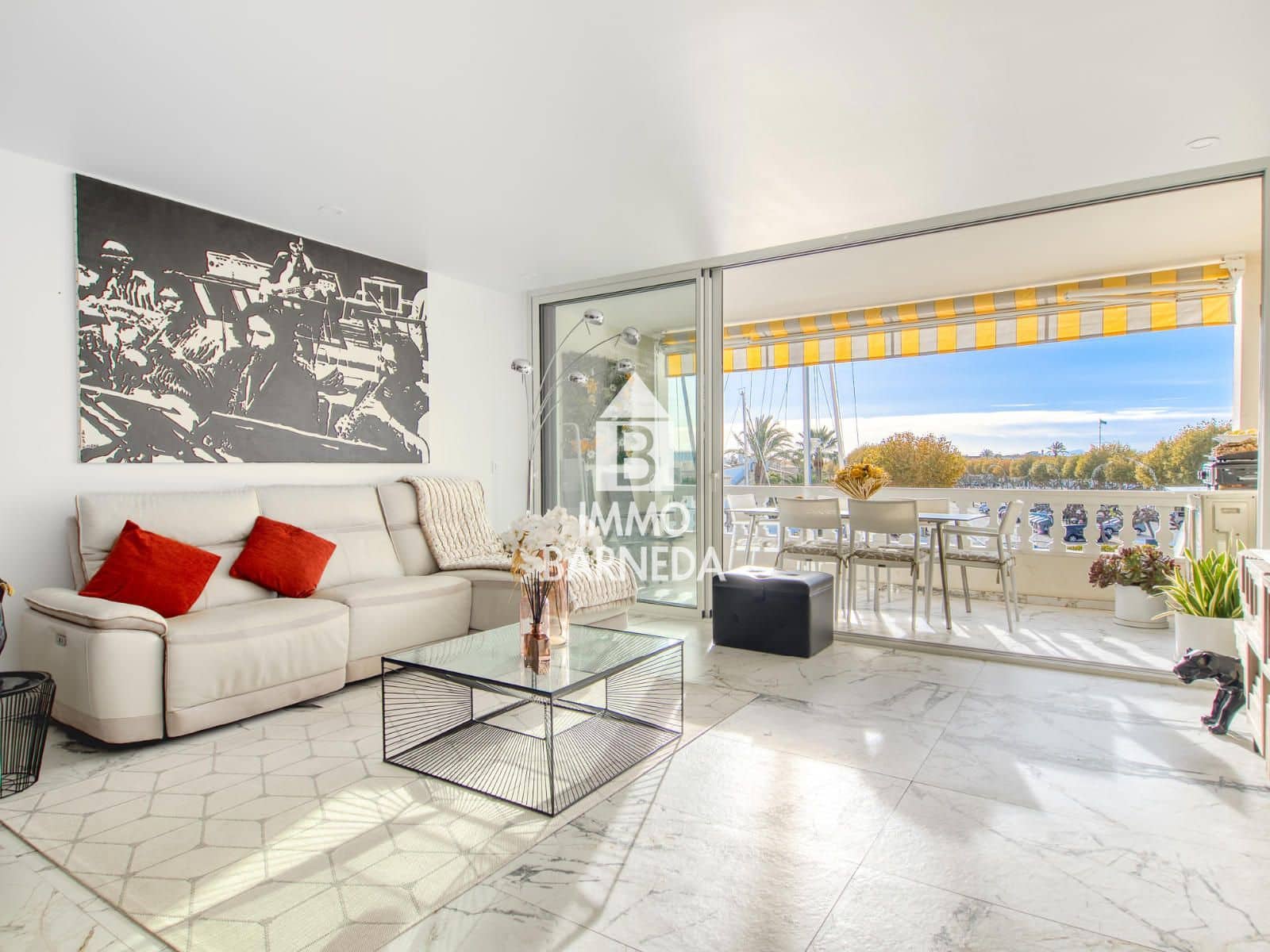 3 bedroom Flat for sale in Empuriabrava with garage - € 560,000 (Ref: 9388718)