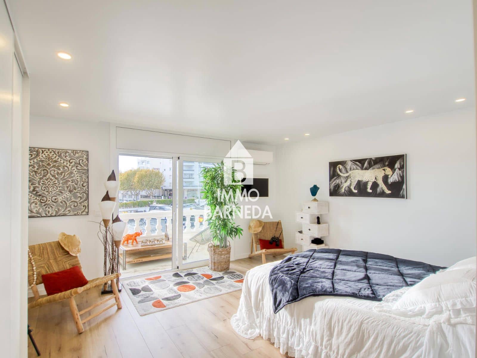 3 bedroom Flat for sale in Empuriabrava with garage - € 560,000 (Ref: 9388718)