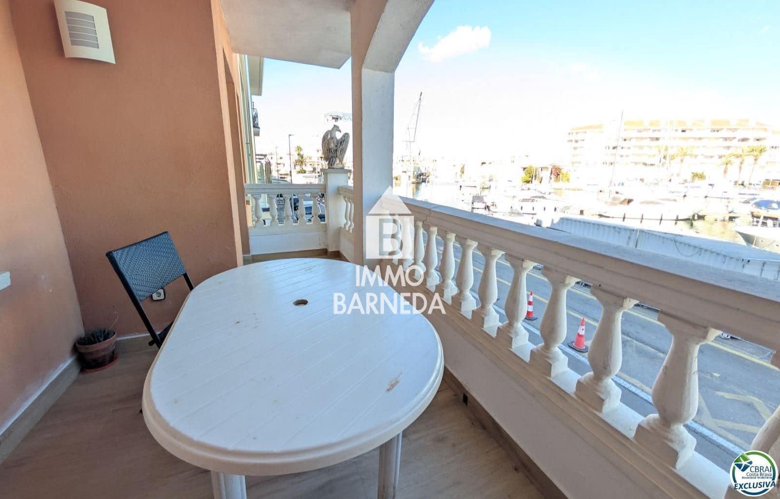 2 bedroom Flat for sale in Empuriabrava - € 255,000 (Ref: 9396558)