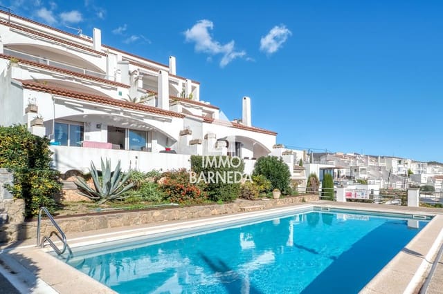 2 soveværelse Lejlighed til salg i Roses med swimmingpool - € 245.000 (Ref: 9396891)