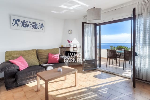 2 soveværelse Lejlighed til salg i Roses med swimmingpool - € 245.000 (Ref: 9396891)