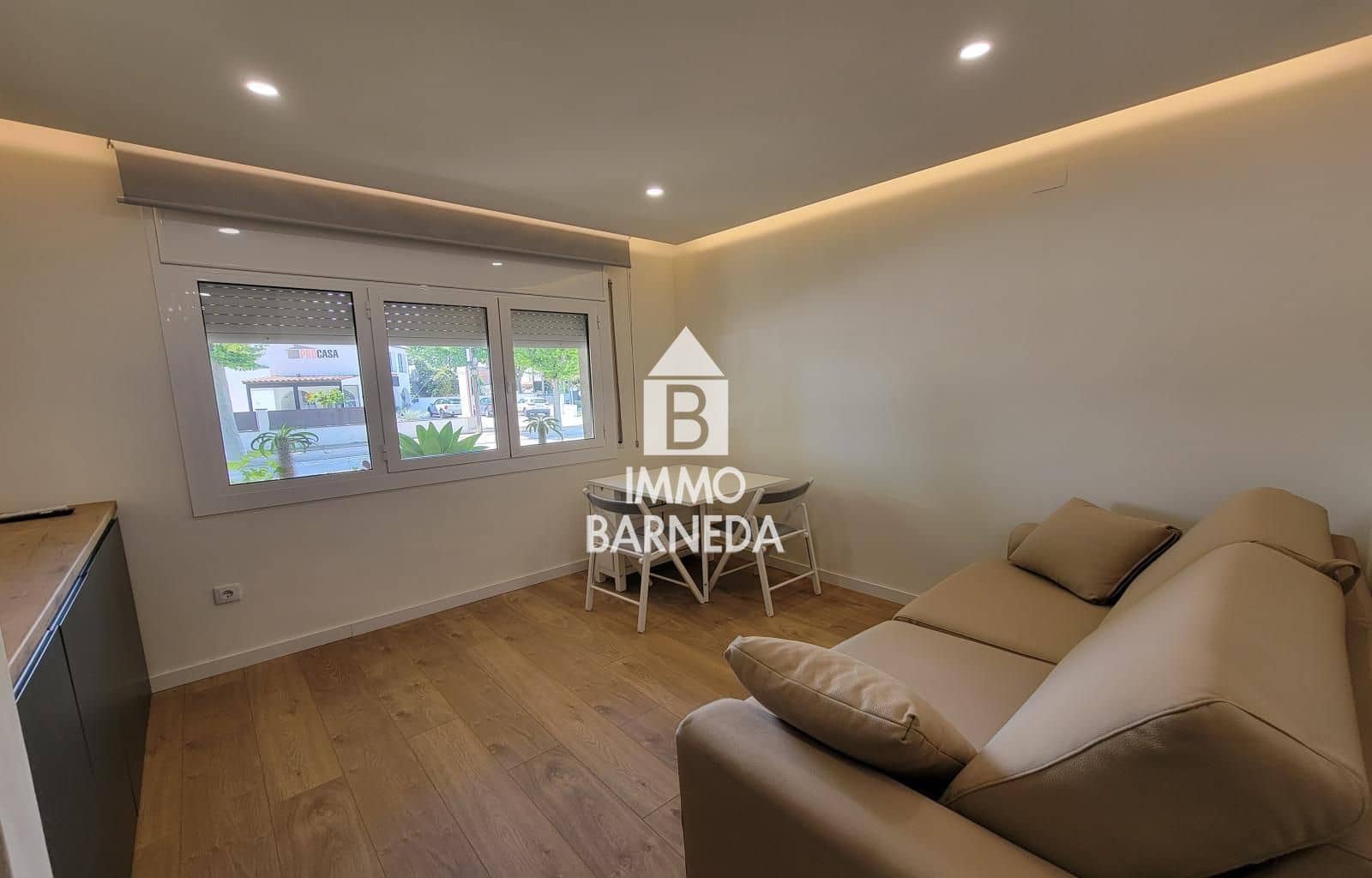 Flat te koop in Empuriabrava - € 98.000 (Ref: 9398787)