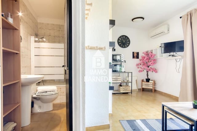 Leilighet til salgs i Empuriabrava, Castelló d'Empúries med svømmebasseng - € 69 000 (Ref: 9399823)