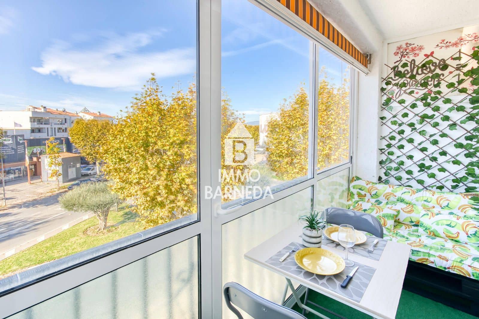 Flat for sale in Empuriabrava with pool - € 69,000 (Ref: 9399823)