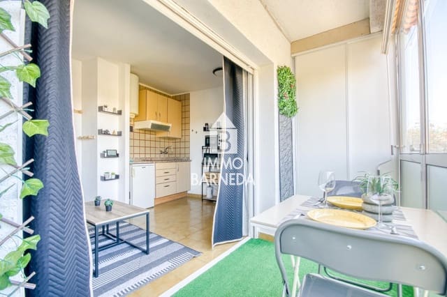 Leilighet til salgs i Empuriabrava, Castelló d'Empúries med svømmebasseng - € 69 000 (Ref: 9399823)