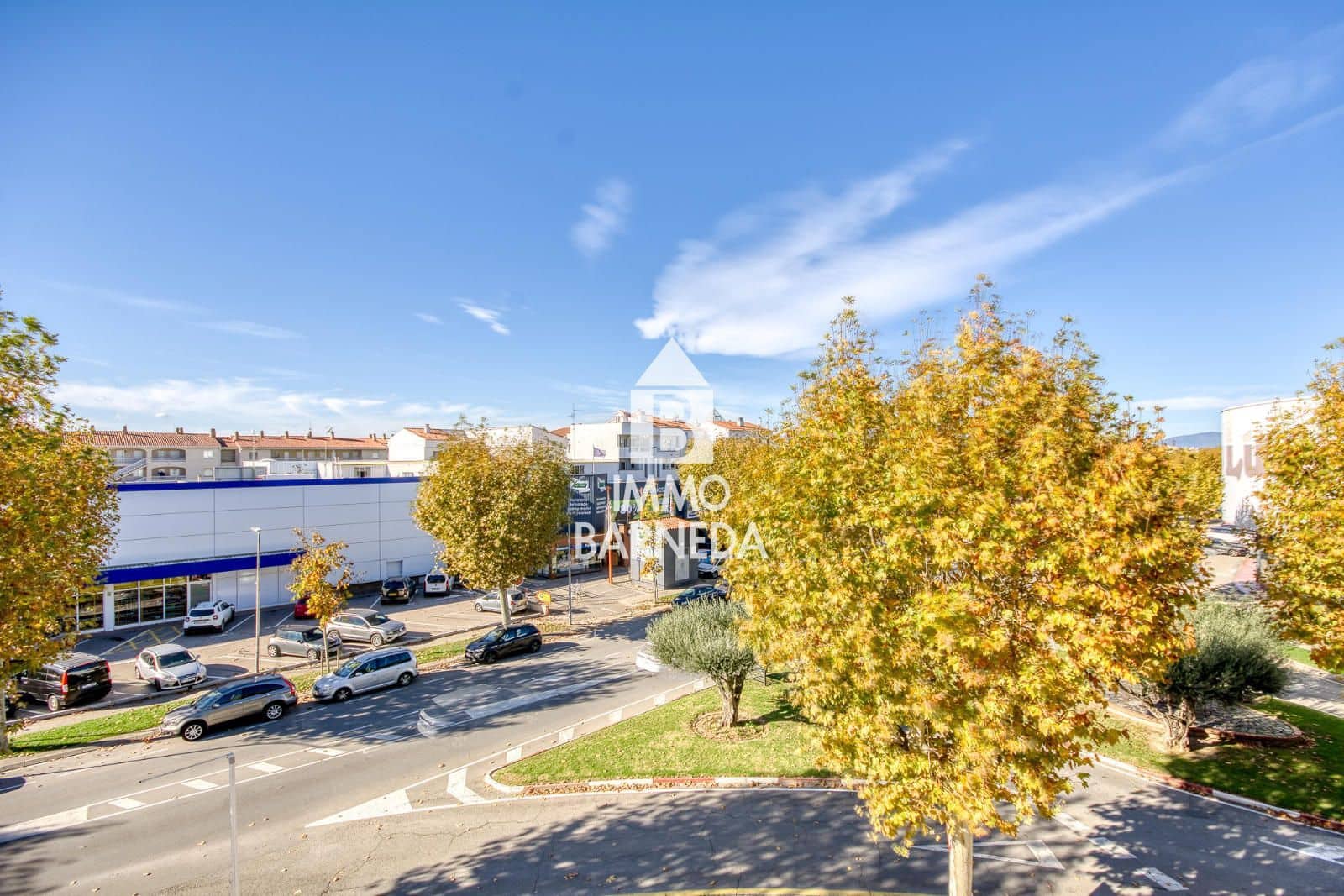 Flat for sale in Empuriabrava with pool - € 69,000 (Ref: 9399823)