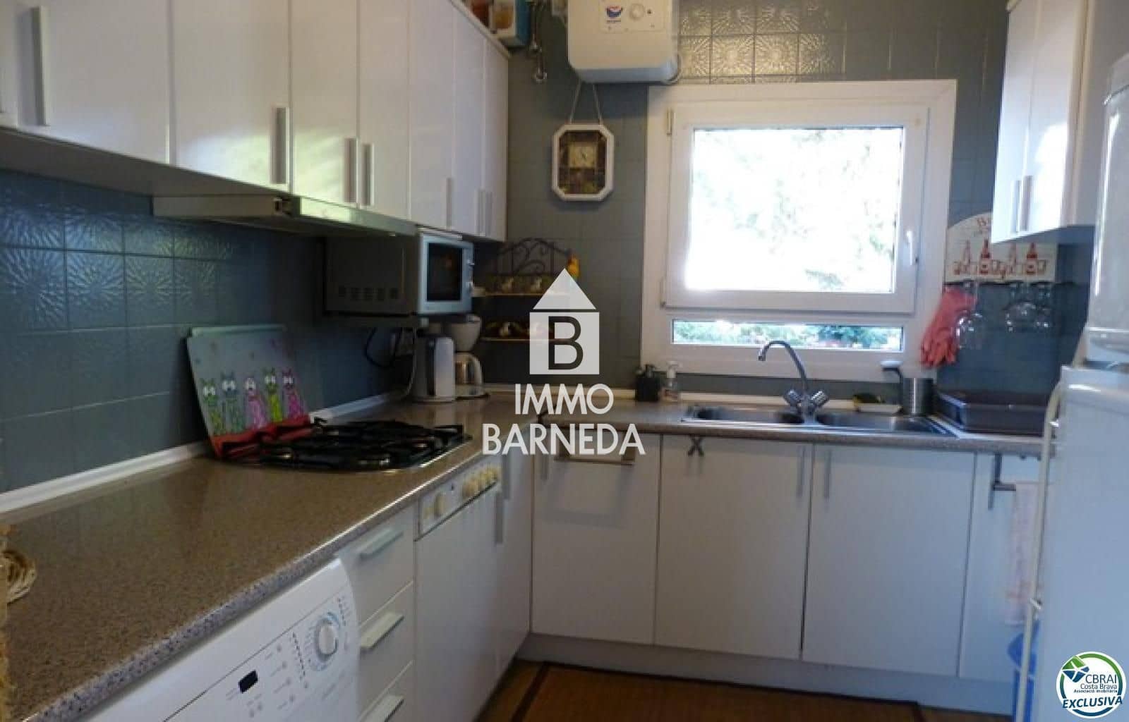 3 chambre Appartement à vendre à Empuriabrava avec garage - 290 000 € (Ref: 9401038)