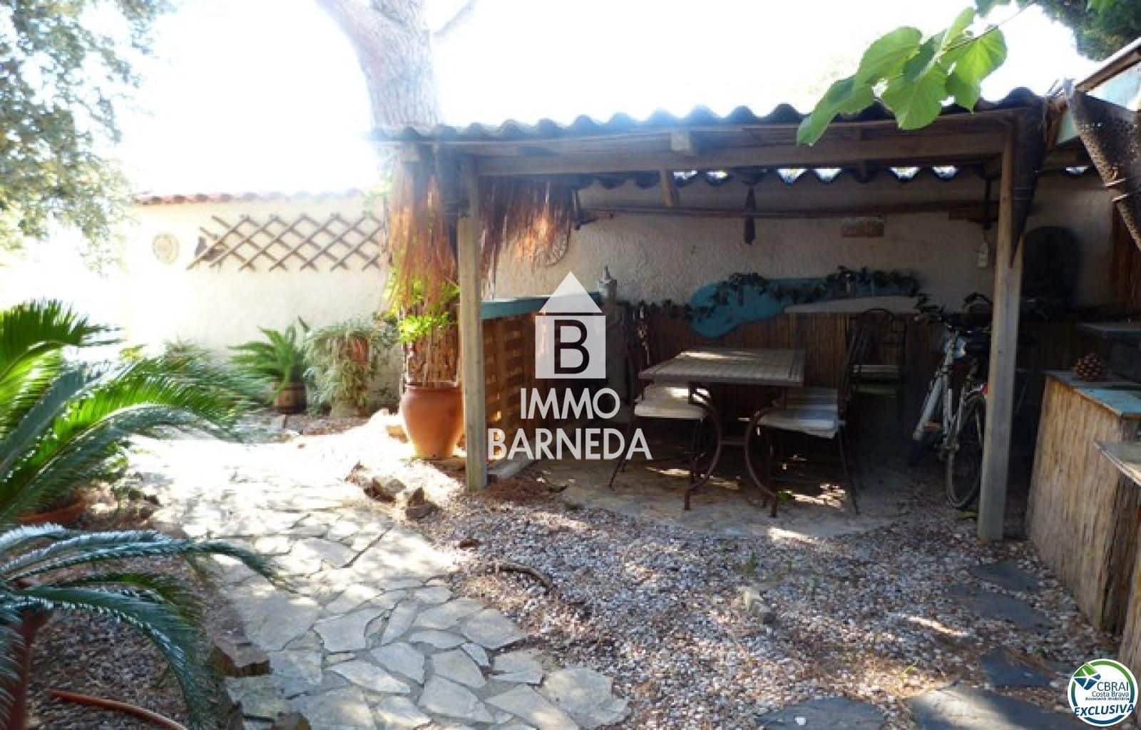 3 chambre Appartement à vendre à Empuriabrava avec garage - 290 000 € (Ref: 9401038)