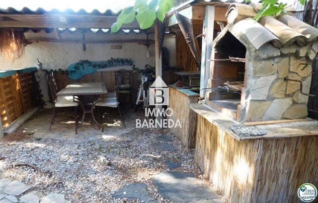 3 chambre Appartement à vendre à Empuriabrava, Castelló d'Empúries avec garage - 290 000 € (Ref: 9401038)