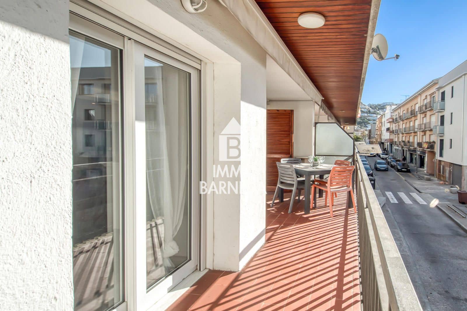 3 bedroom Flat for sale in Roses - € 295,000 (Ref: 9409389)