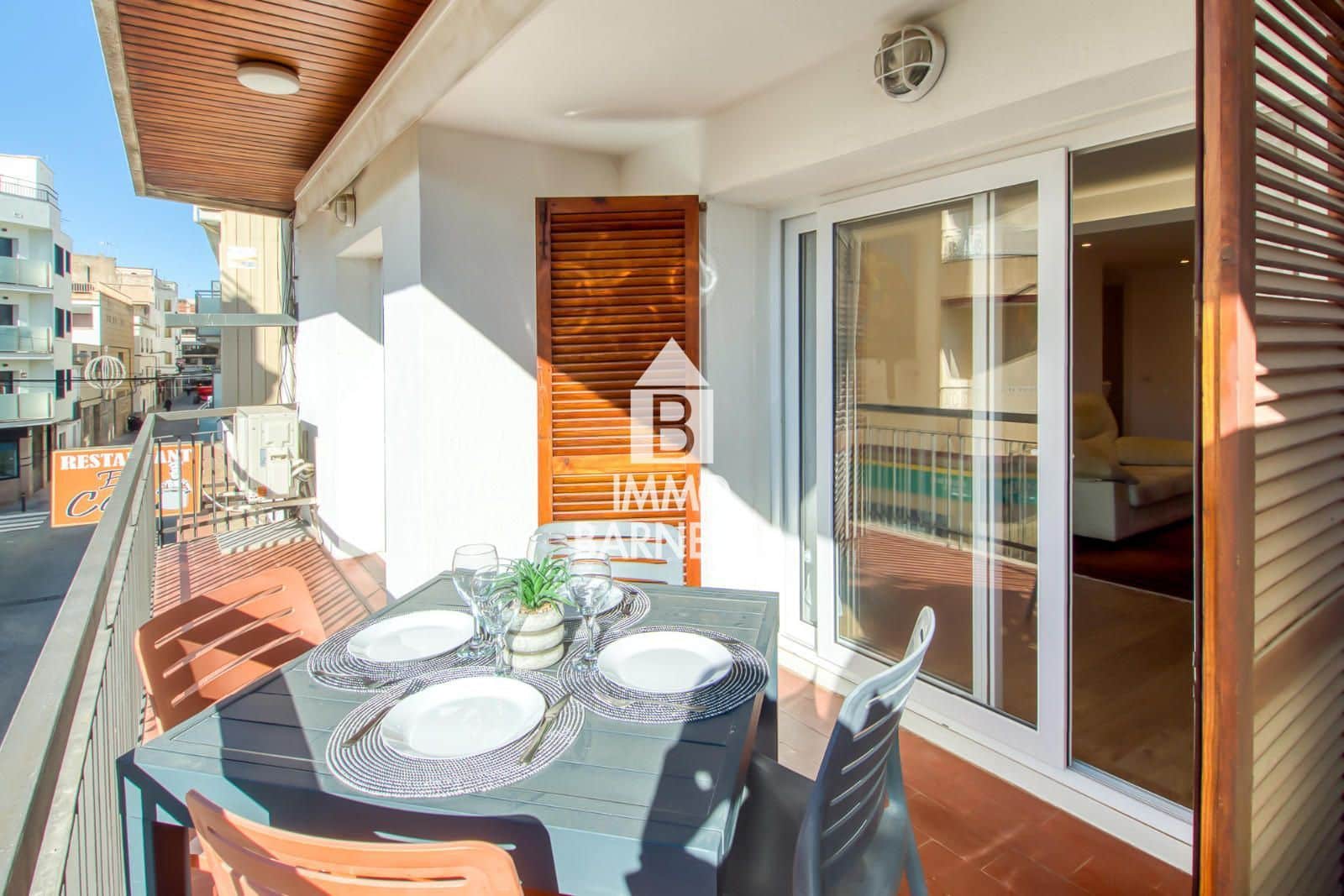 3 bedroom Flat for sale in Roses - € 295,000 (Ref: 9409389)