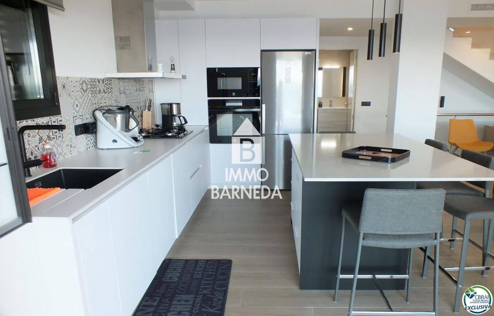 3 soverom Villa til salgs i Roses med svømmebasseng garasje - € 1 700 000 (Ref: 9420041)