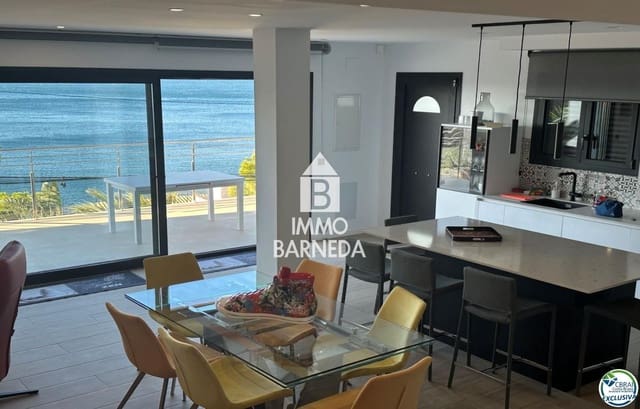 3 soverom Villa til salgs i Roses med svømmebasseng garasje - € 1 700 000 (Ref: 9420041)