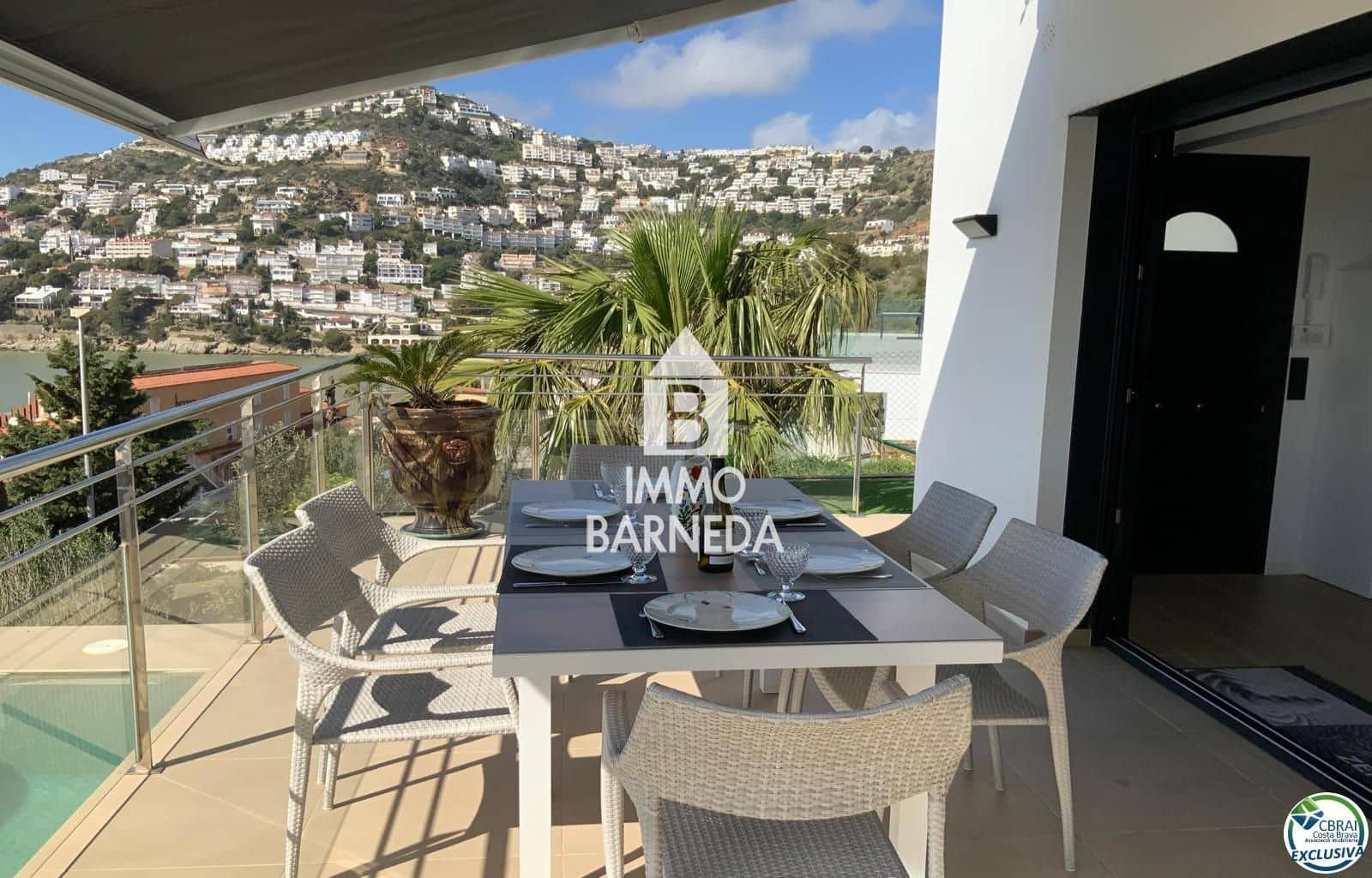 3 slaapkamer Villa te koop in Roses met zwembad garage - € 1.499.000 (Ref: 9420041)