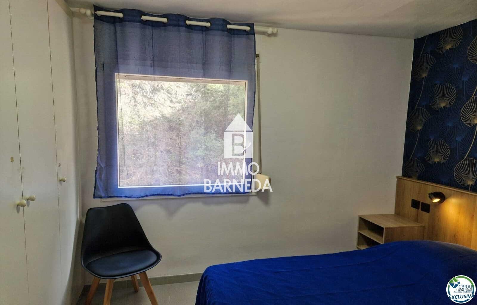 2 bedroom Flat for sale in Roses - € 225,000 (Ref: 9424021)