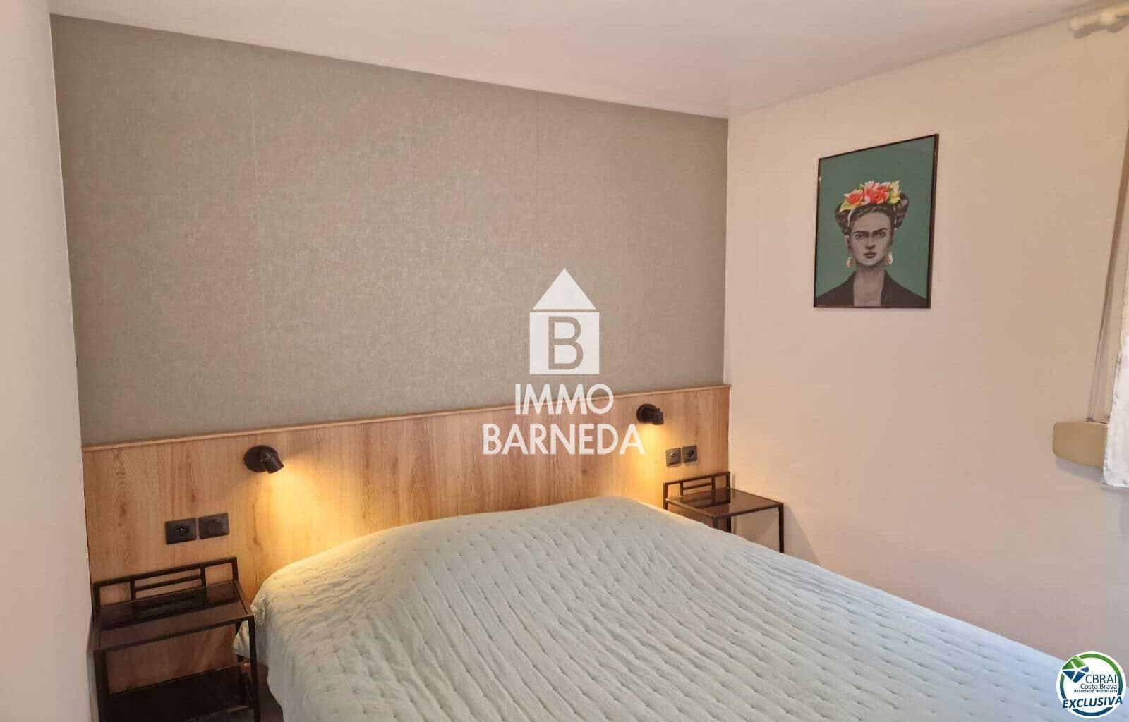 2 bedroom Flat for sale in Roses - € 225,000 (Ref: 9424021)