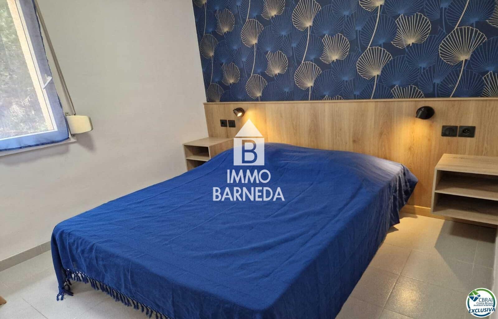 2 bedroom Flat for sale in Roses - € 225,000 (Ref: 9424021)