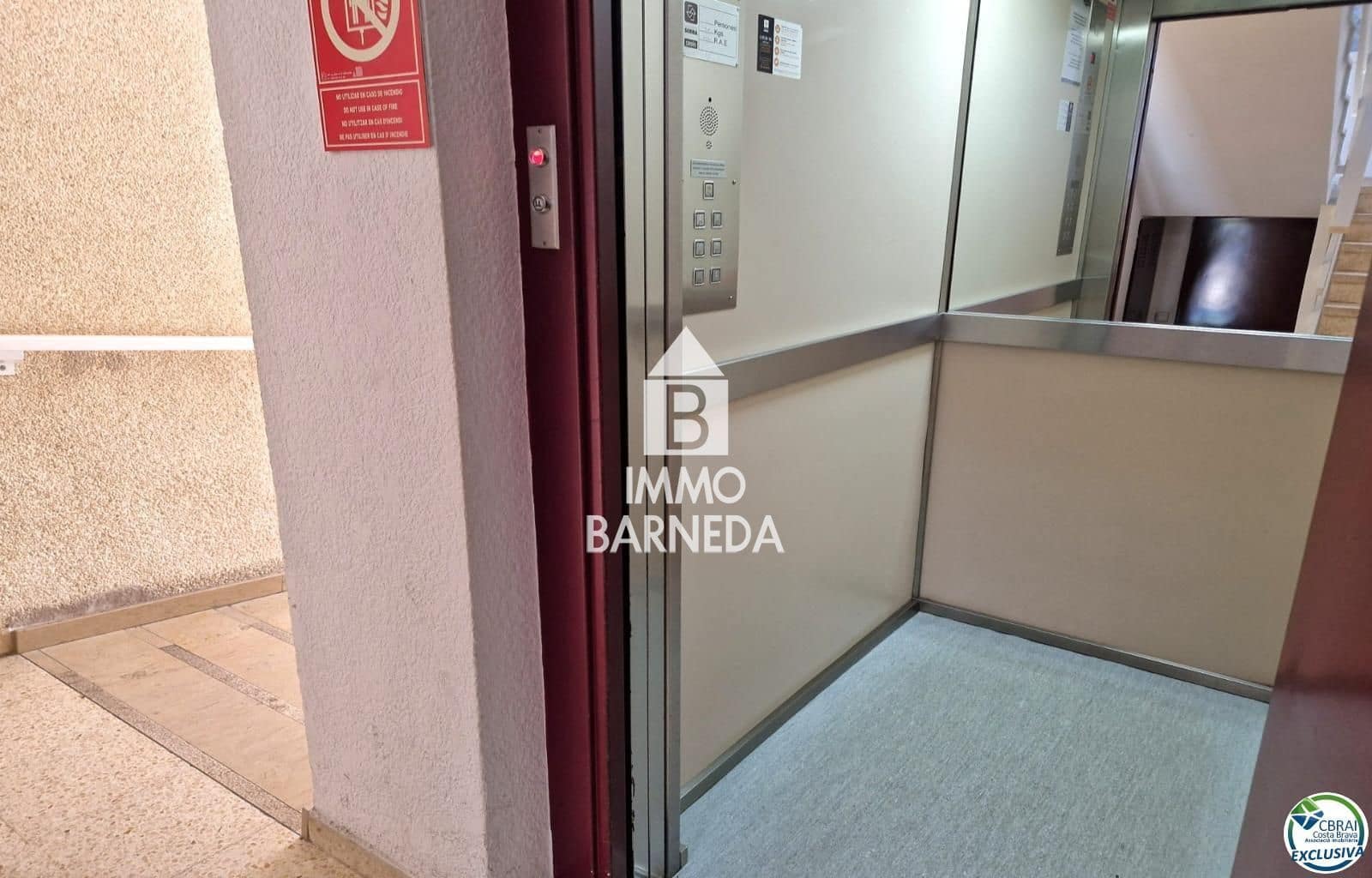 2 bedroom Flat for sale in Roses - € 225,000 (Ref: 9424021)