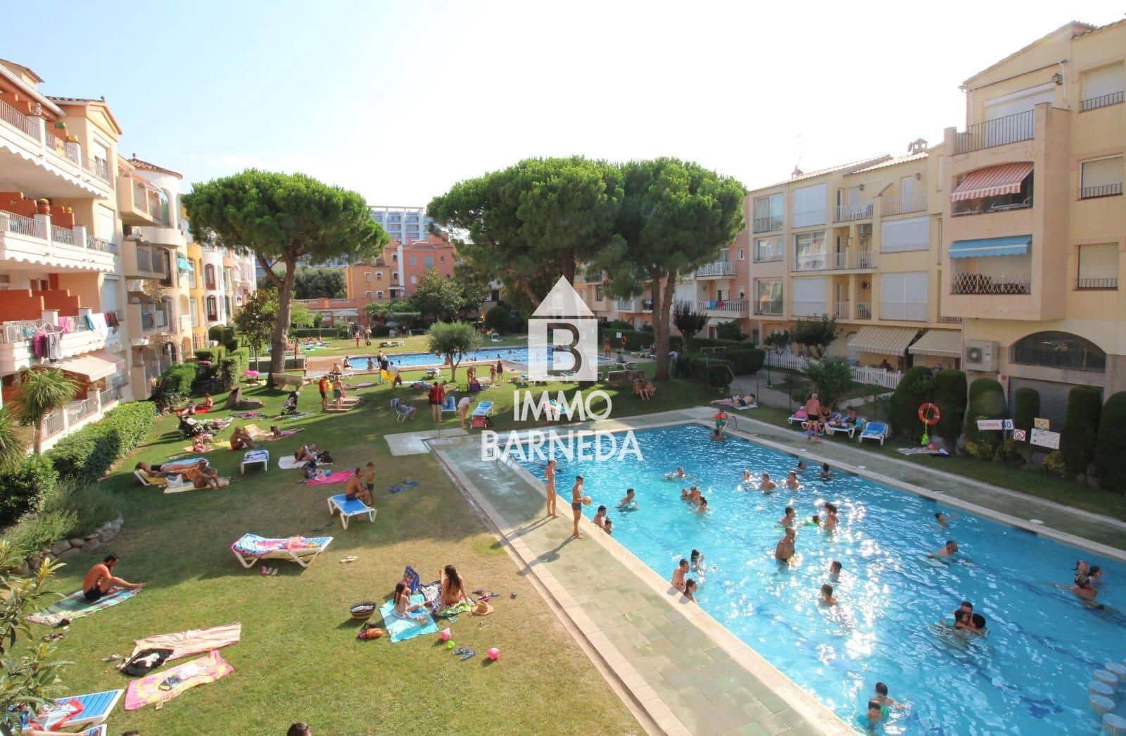 2 sovrum Lägenhet till salu i Empuriabrava med pool - 195 000 € (Ref: 9428707)