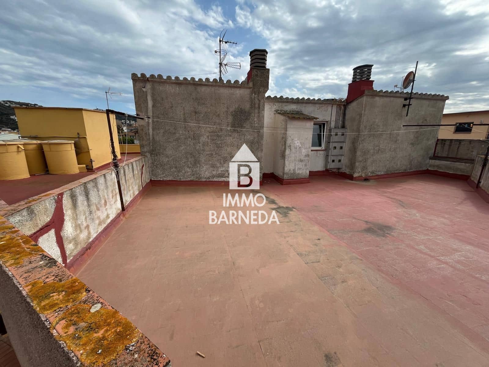 4 bedroom Flat for sale in Roses - € 199,500 (Ref: 9431826)