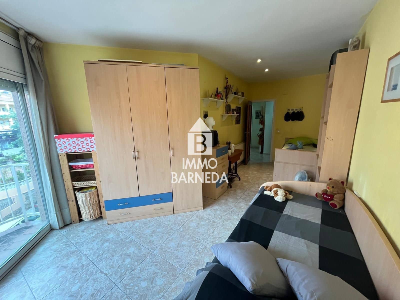 4 bedroom Flat for sale in Roses - € 199,500 (Ref: 9431826)