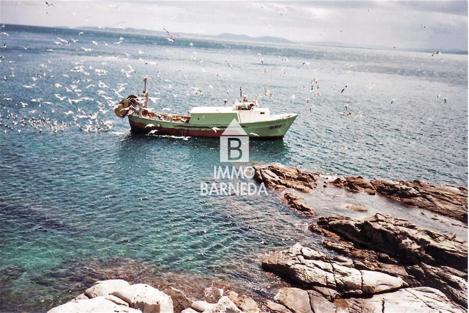 1 bedroom Flat for sale in Roses with garage - € 255,000 (Ref: 9431827)