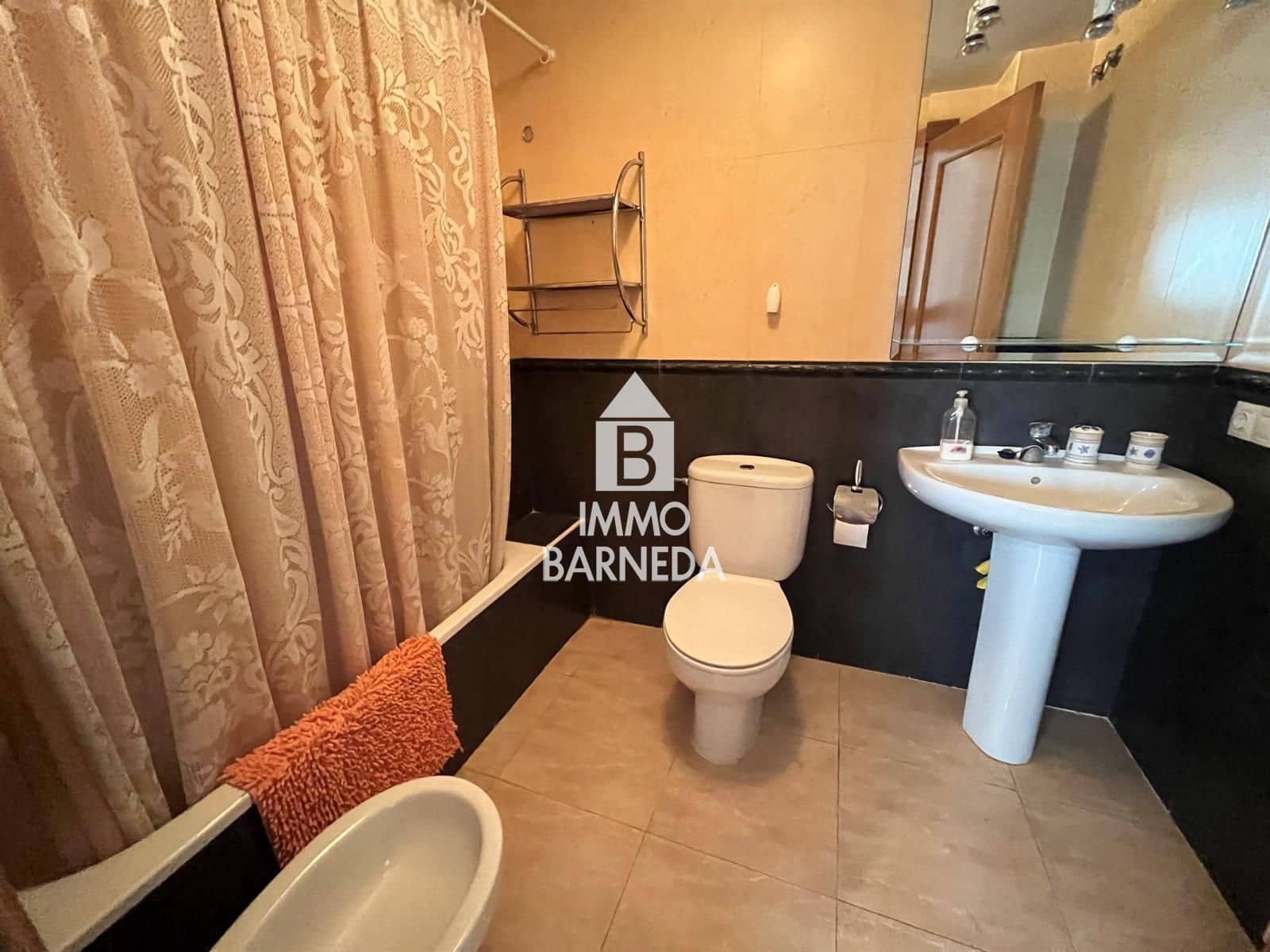 3 bedroom Flat for sale in Roses - € 287,000 (Ref: 9431828)