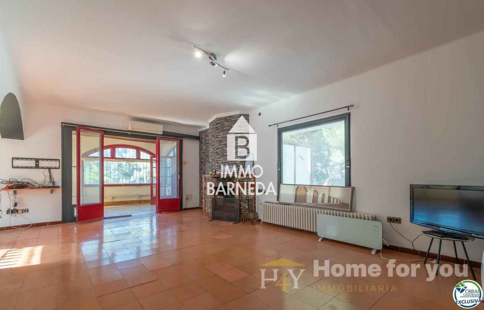 4 sypialnia Willa na sprzedaż w Roses z garażem - 645 000 € (Ref: 9449301)