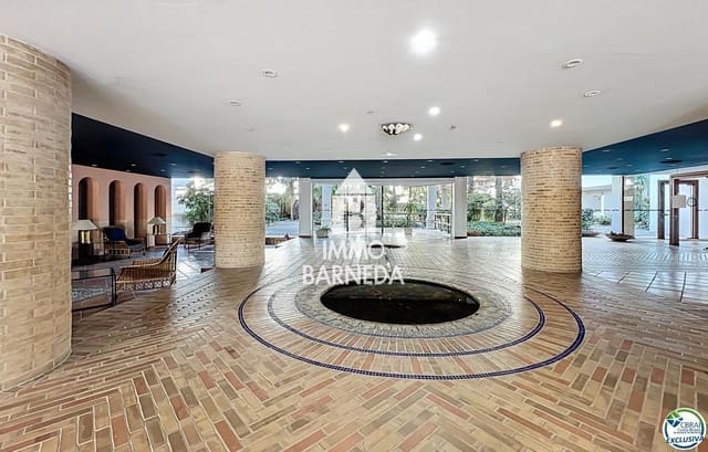 2 bedroom Flat for sale in Santa Margarida, Roses with pool - € 165,000 (Ref: 9449793)