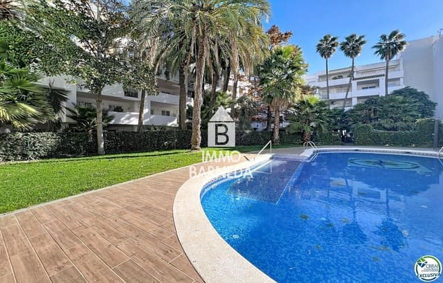 2 bedroom Flat for sale in Santa Margarida, Roses with pool - € 165,000 (Ref: 9449793)