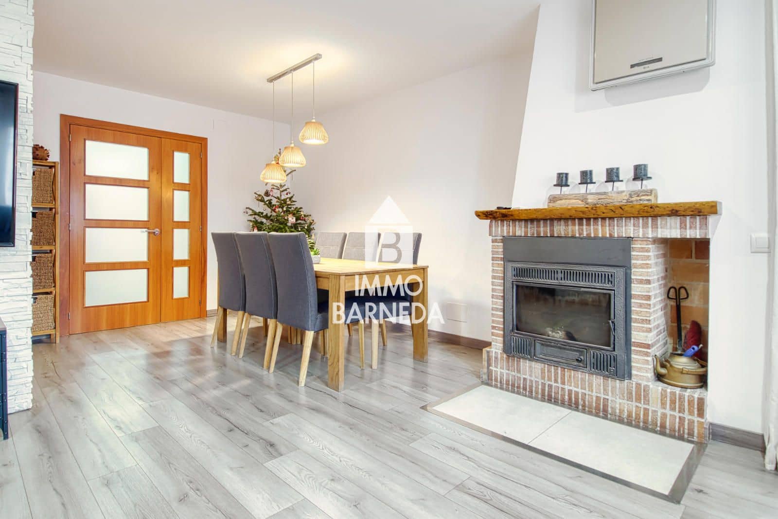 3 bedroom Flat for sale in Roses - € 240,000 (Ref: 9453647)