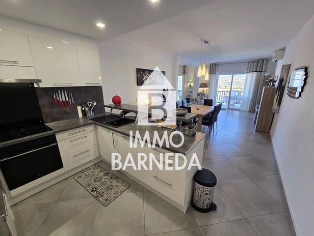 2 slaapkamer Flat te koop in Empuriabrava, Castelló d'Empúries met zwembad garage - € 249.000 (Ref: 9462681)