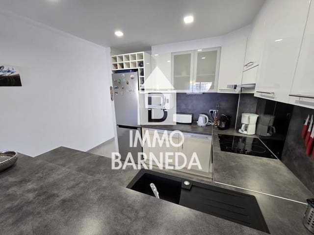 2 slaapkamer Flat te koop in Empuriabrava, Castelló d'Empúries met zwembad garage - € 249.000 (Ref: 9462681)