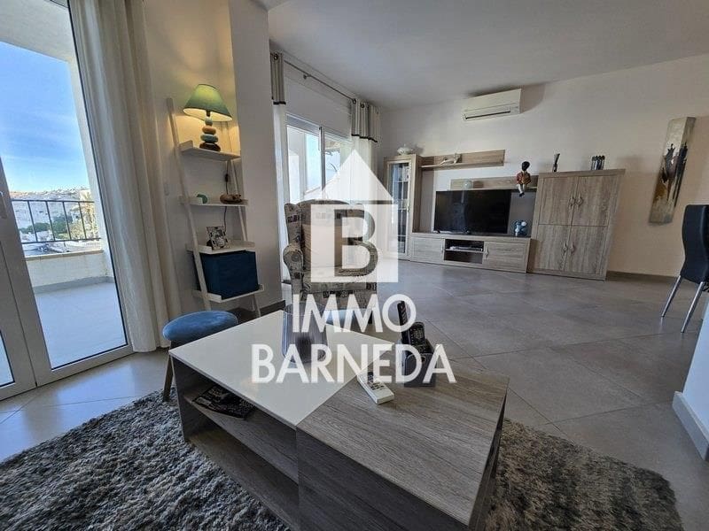 2 slaapkamer Flat te koop in Empuriabrava met zwembad garage - € 249.000 (Ref: 9462681)