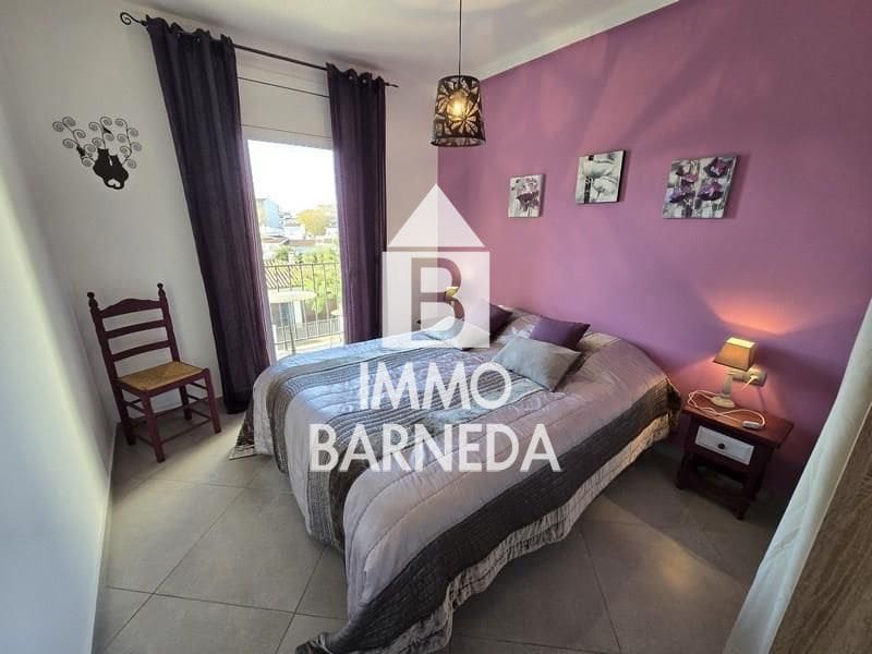 2 slaapkamer Flat te koop in Empuriabrava met zwembad garage - € 249.000 (Ref: 9462681)