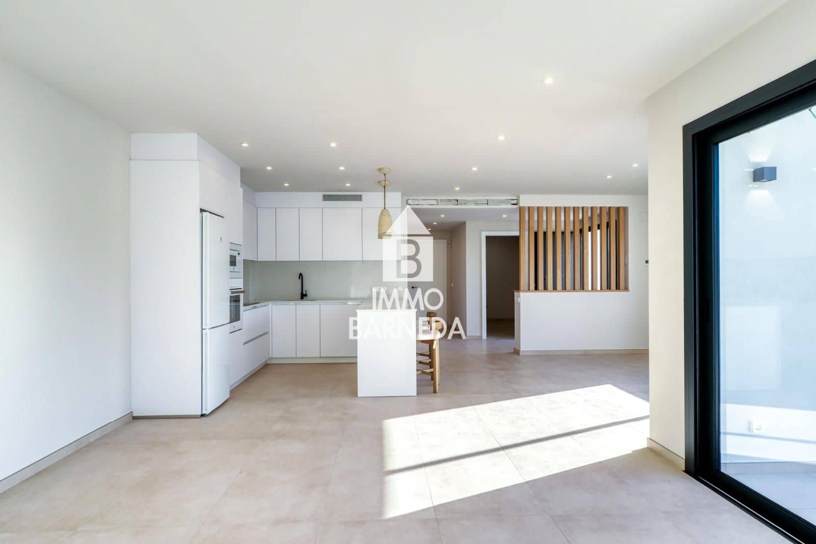 4 slaapkamer Villa te koop in Roses met zwembad garage - € 650.000 (Ref: 9467780)